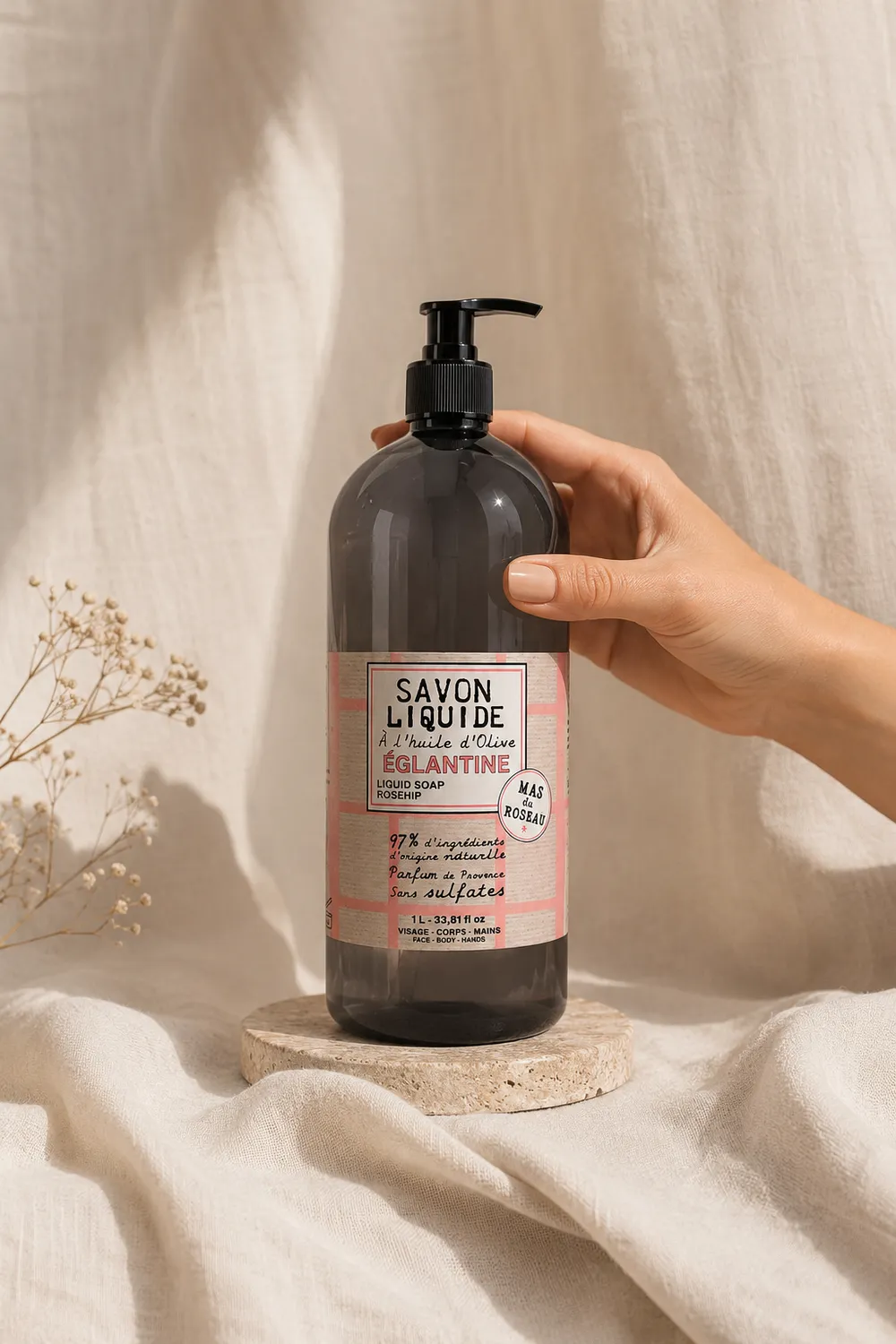 Mas du Roseau Philosophie Églantine savon liquide floral mains corps