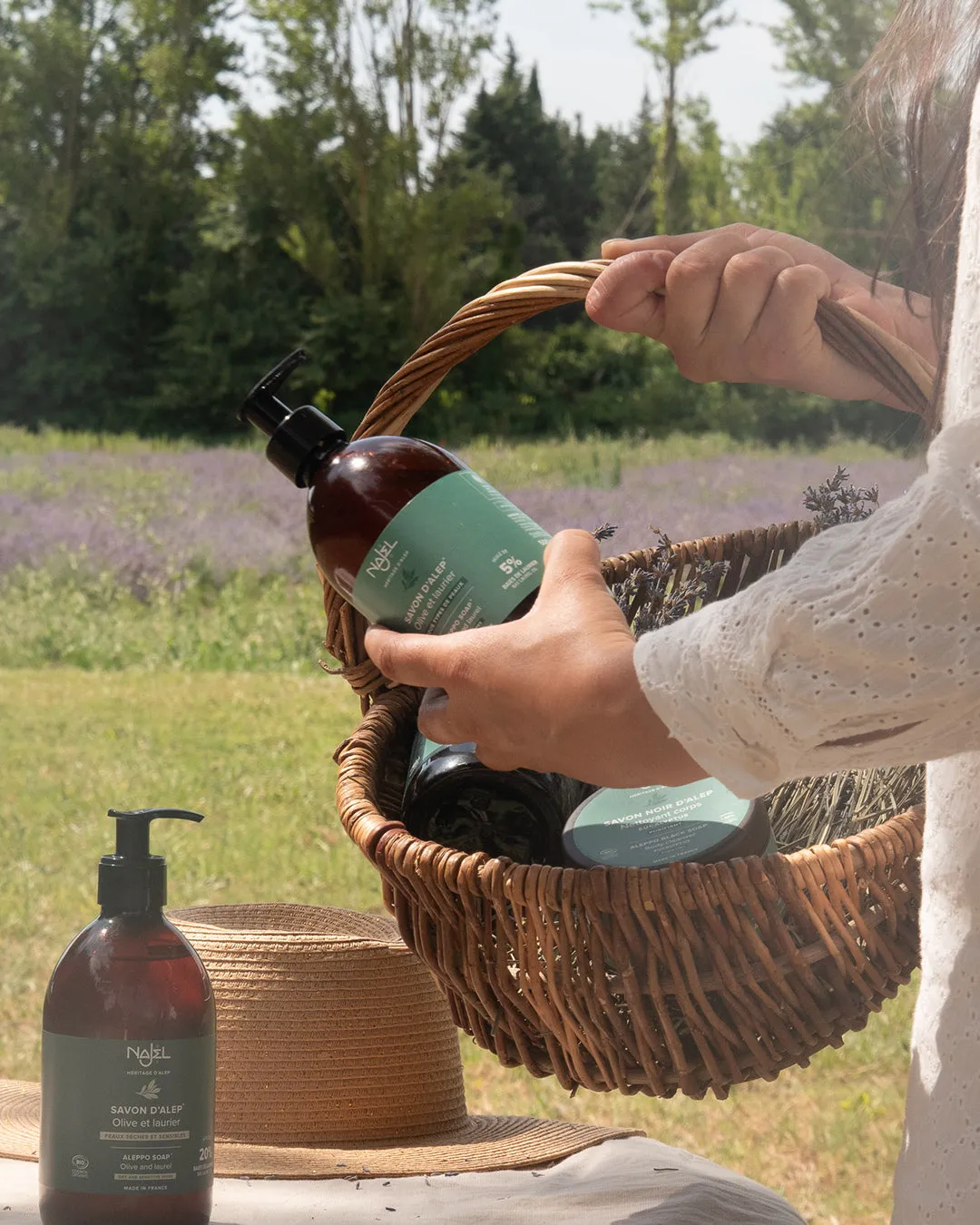 Najel Savon d'Alep Liquide 5% Laurier savon liquide 200ml peaux normales