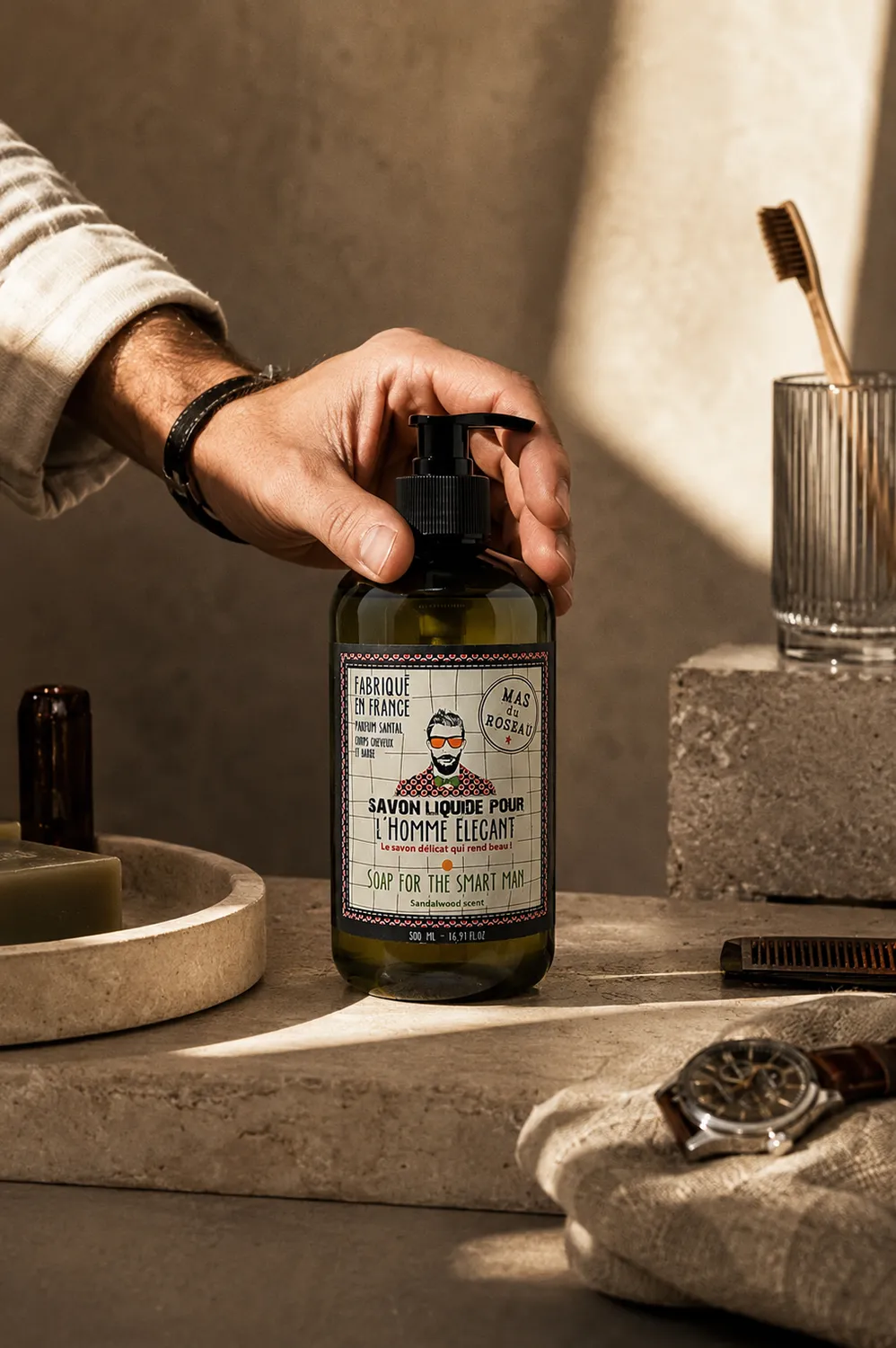 Mas du Roseau Just Men savon liquide Homme Élégant boisé