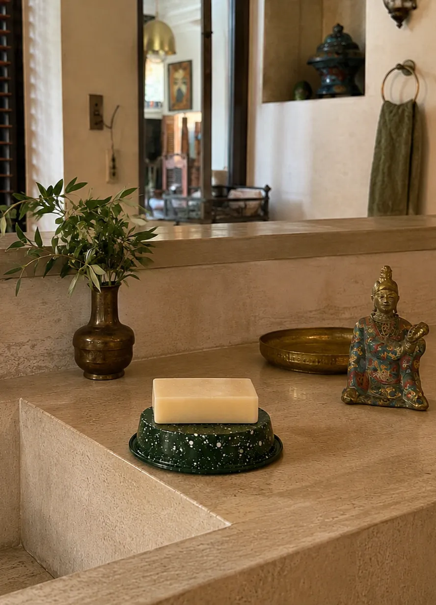 Mas du Roseau porte-savon tôle émaillée verte