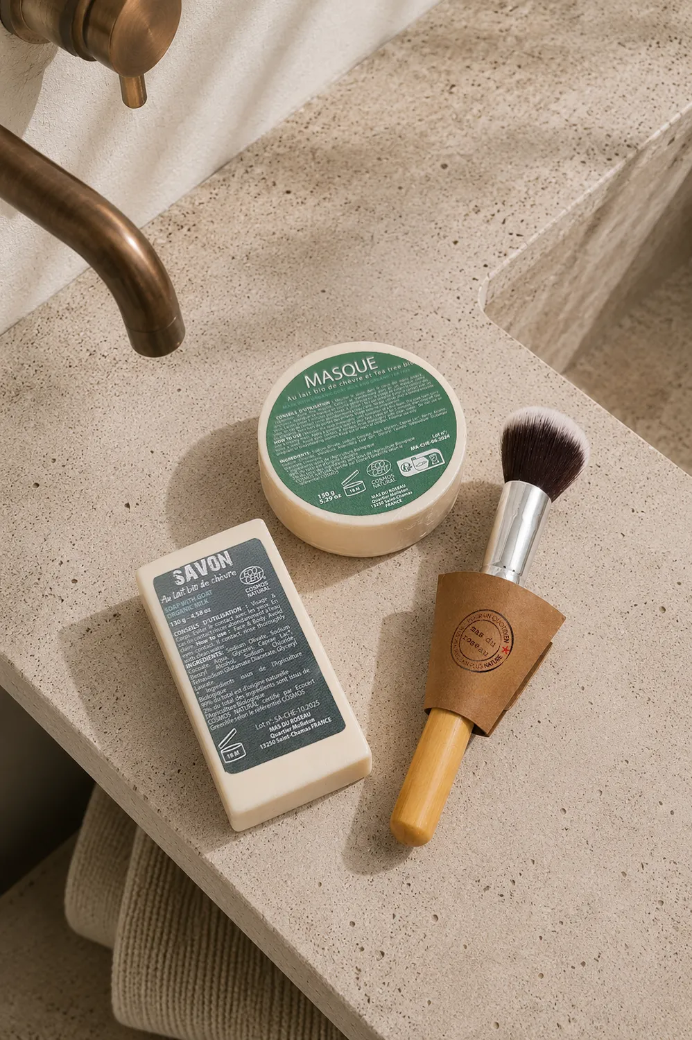 Mas du Roseau Collecte coffret soin lait de chèvre bio purifiant