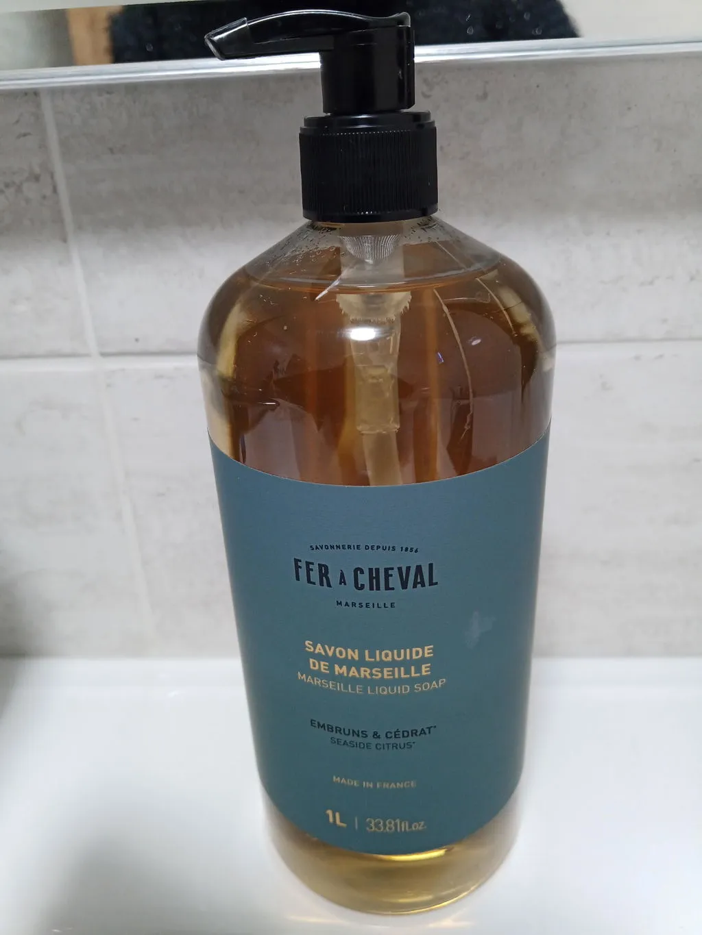 Savonnerie Fer à Cheval Embruns & Cédrat savon liquide 1L frais